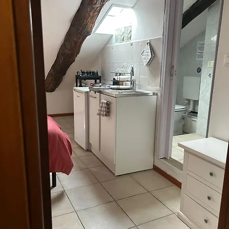 Elohim Center Apartmán